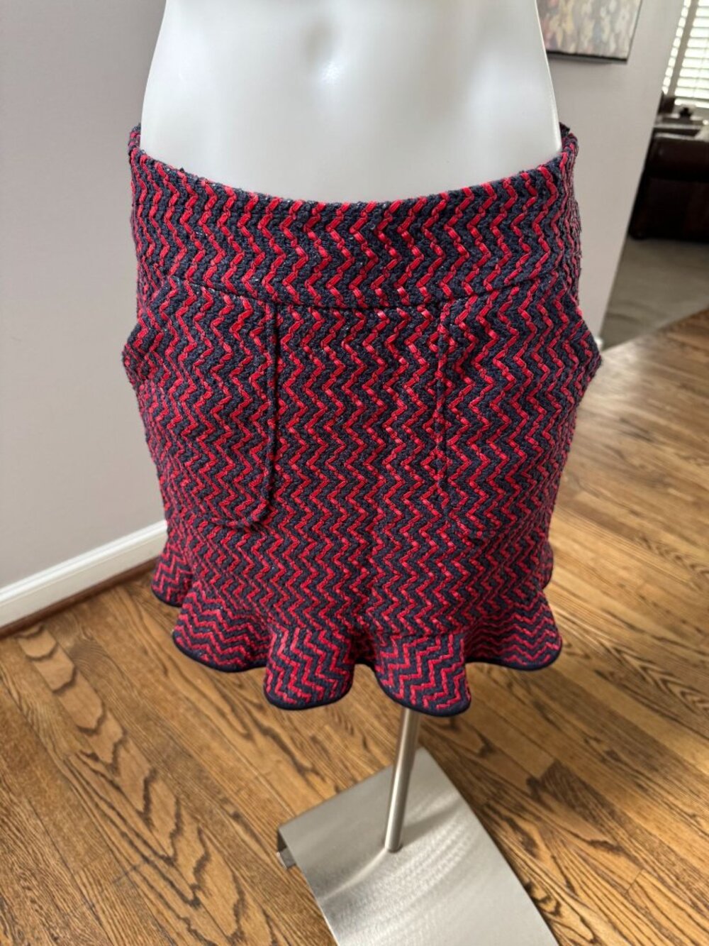 Harvey Faircloth Woven Ruffle Silk Lined Mini Skirt Red Size 4